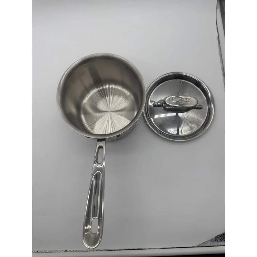 All-Clad‎ Copper Core 2 Qt Saucier Saucepan with Lid 5-Ply Stainless Steel USA